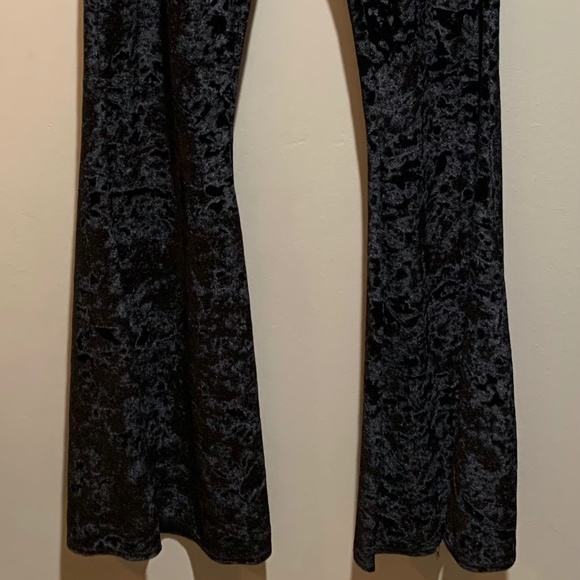 UO Stretchy Crushed Velvet Flares ⭐ FINAL PRICE ⭐ - Picture 3 of 5